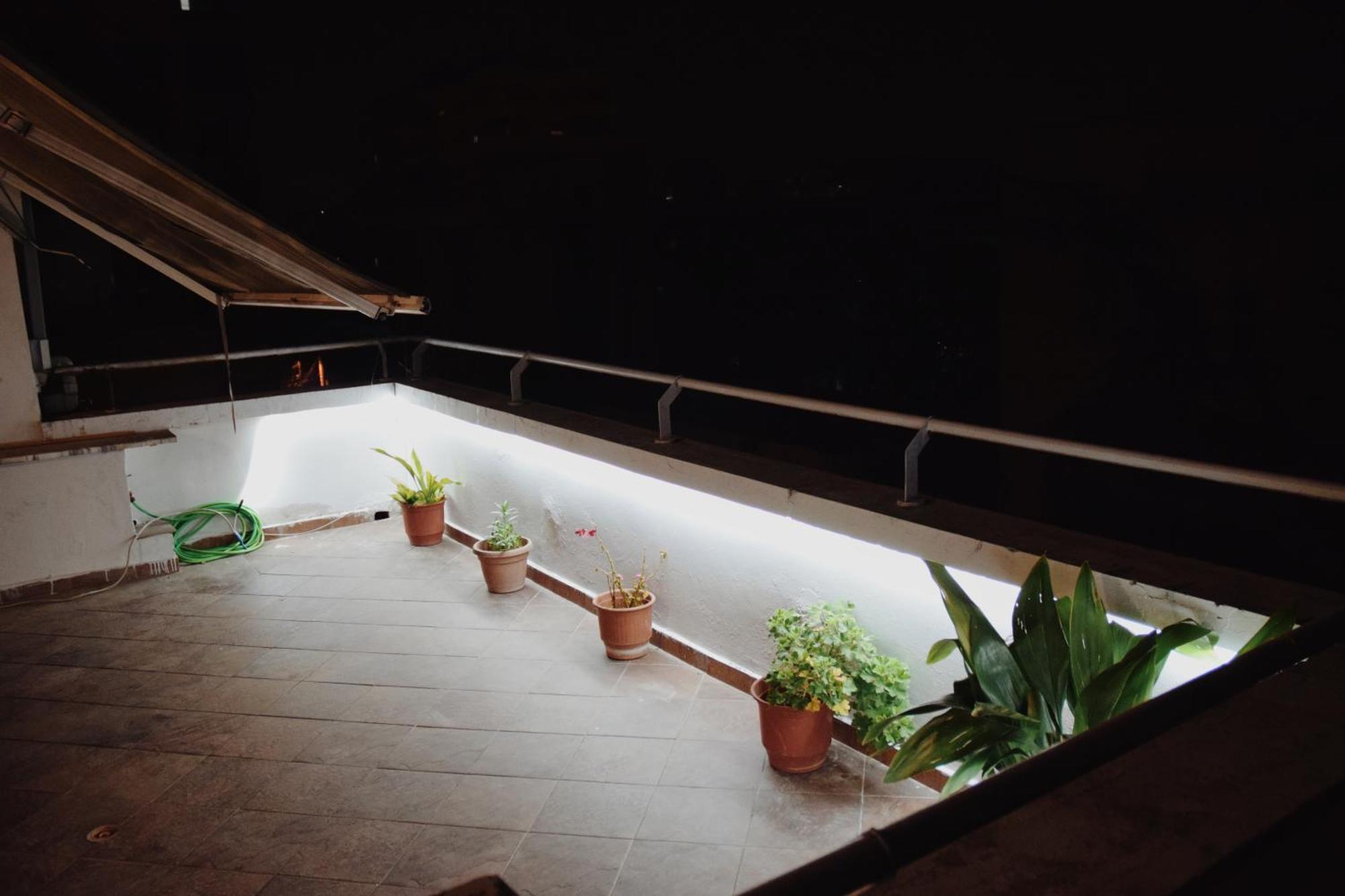 Lovely Apartment Tirana Esterno foto